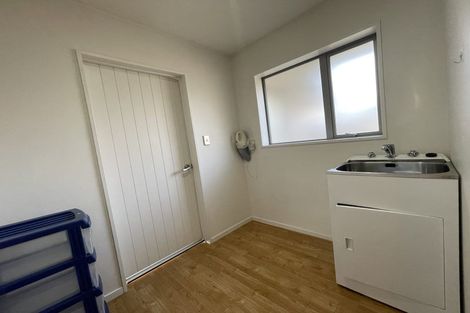 Photo of property in 207a Memorial Avenue, Burnside, Christchurch, 8053