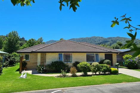 Photo of property in 15 Allman Drive, Coromandel, 3506