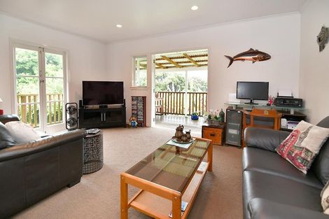 Photo of property in 462 Paremoremo Road, Paremoremo, Auckland, 0632