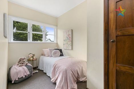 Photo of property in 70 Hall Crescent, Epuni, Lower Hutt, 5011