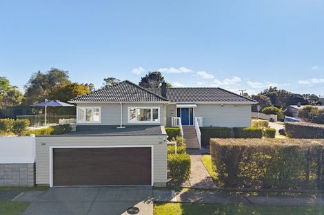 Photo of property in 1 Cassino Street, Bayswater, Auckland, 0622
