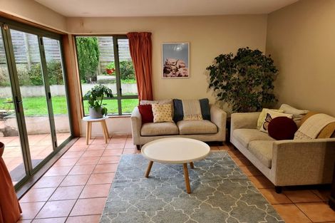 Photo of property in 5 Brian Avenue, Forrest Hill, Auckland, 0620