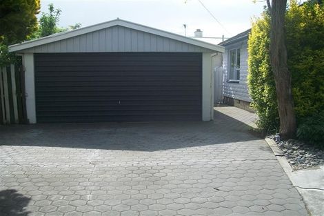 Photo of property in 35 Greendale Avenue, Avonhead, Christchurch, 8042