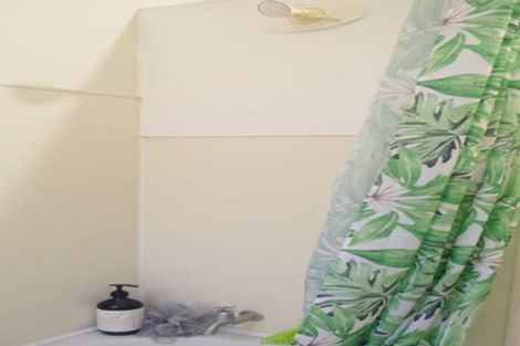 Photo of property in 71 Pirie Street, Mount Victoria, Wellington, 6011