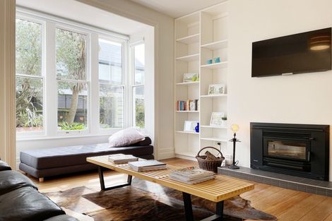 Photo of property in 913 Colombo Street, Christchurch Central, Christchurch, 8013