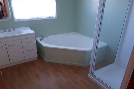 Photo of property in 98 Gladstone Road North, Mosgiel, 9024