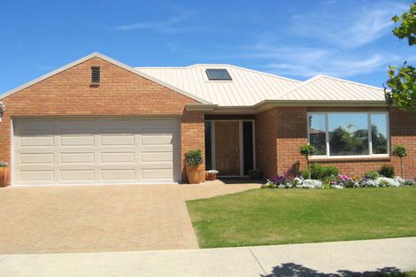 Photo of property in 27 Beechwood Drive, Northwood, Christchurch, 8051