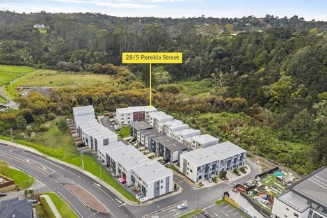 Photo of property in 28/5 Perekia Street, Albany, Auckland, 0632