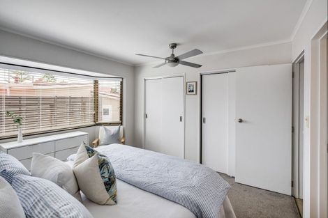 Photo of property in 37 Charles Street, Westshore, Napier, 4110