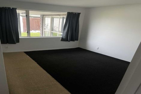 Photo of property in 2/200 Wainoni Road, Avondale, Christchurch, 8061