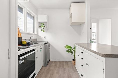 Photo of property in 1/54 May Street, Hamilton East, Hamilton, 3216