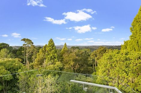 Photo of property in 194 Forest Hill Road, Waiatarua, Auckland, 0612