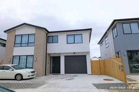 Photo of property in 13 Puruatanga Drive, Flat Bush, Auckland, 2019