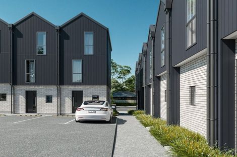 Photo of property in 82 Beach Haven Road, Beach Haven, Auckland, 0626