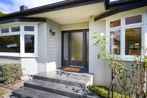 Photo of property in 25 Karina Terrace, Roslyn, Palmerston North, 4414