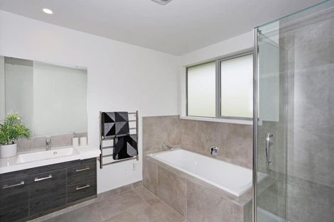 Photo of property in 40 Hitchen Road, Pokeno, 2402