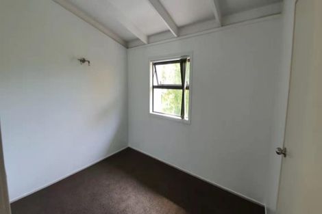 Photo of property in 48 Tauhinu Road, Greenhithe, Auckland, 0632