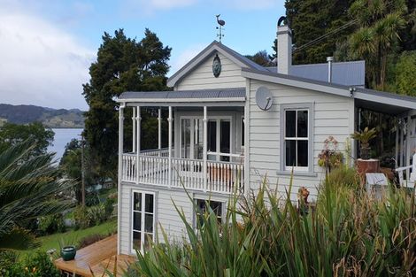 Photo of property in 14 Maning Street, Kohukohu, 0491