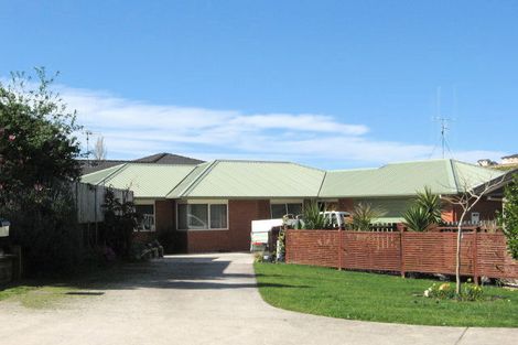 Photo of property in 14 Mamaku Rise, Welcome Bay, Tauranga, 3112