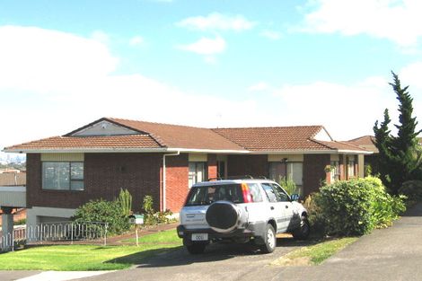 Photo of property in 60a Seaview Road, Castor Bay, Auckland, 0620