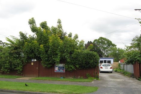 Photo of property in 2/16 Waiari Road, Conifer Grove, Takanini, 2112
