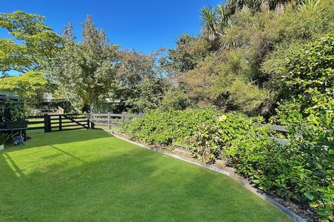 Photo of property in 1/11 Gibbs Place, Kinloch, Taupo, 3377