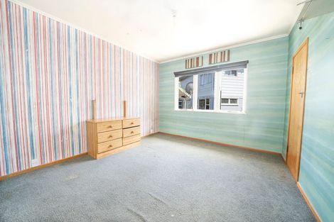 Photo of property in 109 George Street, Hikurangi, 0114