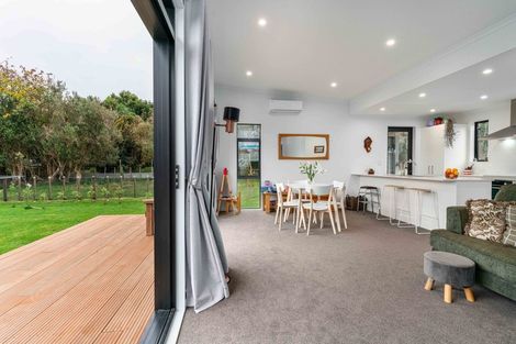 Photo of property in 21 Flyger Street, Kimbolton, 4774