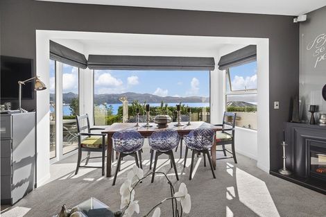 Photo of property in 2/11 Maida Vale Road, Roseneath, Wellington, 6011