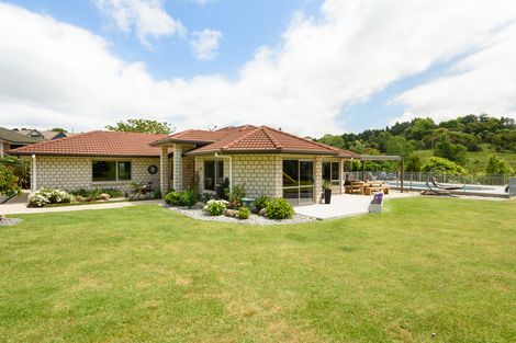 Photo of property in 21 Roger Guy Place, Welcome Bay, Tauranga, 3175