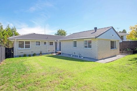 Photo of property in 9 Vanbrugh Place, Bucklands Beach, Auckland, 2014