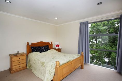 Photo of property in 15 The Track, Takanini, 2112