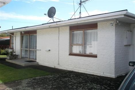 Photo of property in 5b Kingwell Street, Moturoa, New Plymouth, 4310