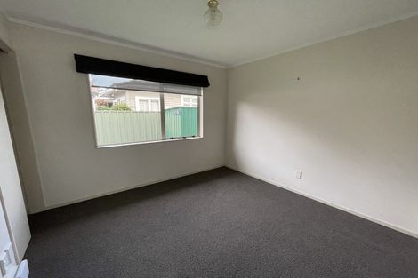 Photo of property in 2/1003 Caroline Road, Mayfair, Hastings, 4122