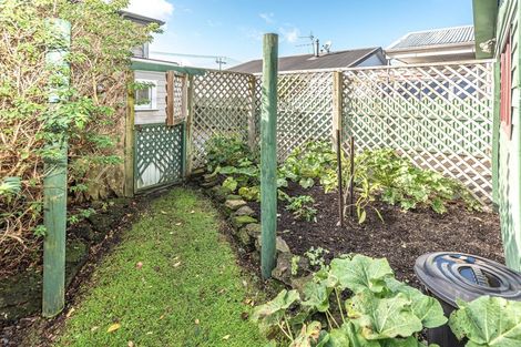 Photo of property in 42 Young Street, Whanganui East, Whanganui, 4500