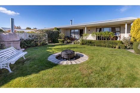 Photo of property in 10 Matai Place, Oxford, 7430