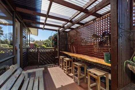 Photo of property in 8a Totara Park Avenue, Motueka, 7120