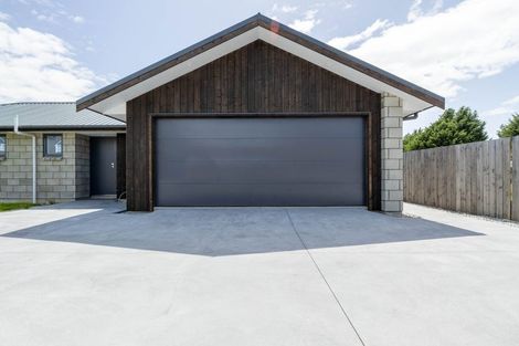 Photo of property in 114 Severn Street, Clifton, Invercargill, 9812