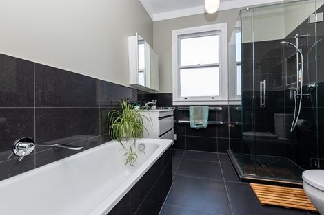 Photo of property in 37 North Road, Clevedon, Papakura, 2582