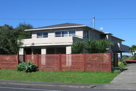 Photo of property in 109 Hutchinsons Road, Bucklands Beach, Auckland, 2014
