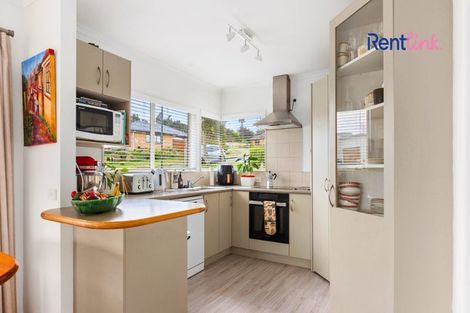 Photo of property in 18 Lysaght Place, Welcome Bay, Tauranga, 3112