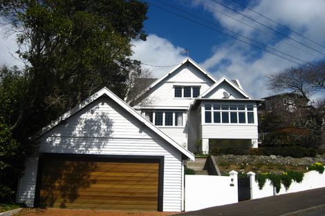 Photo of property in 5 Stoke Street, Westown, New Plymouth, 4310