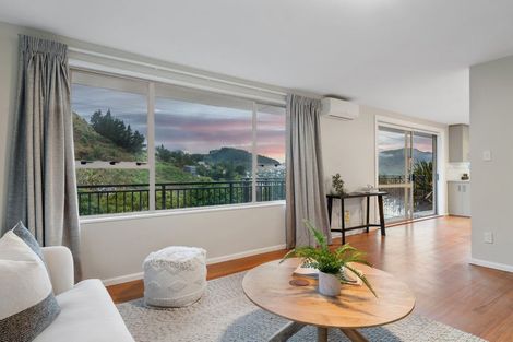 Photo of property in 23 Walkers Road, Lyttelton, 8082
