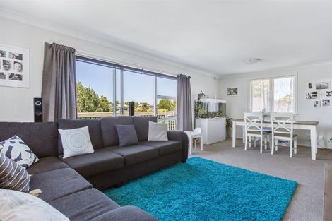 Photo of property in 28 Forest Hill Road, Henderson, Auckland, 0612