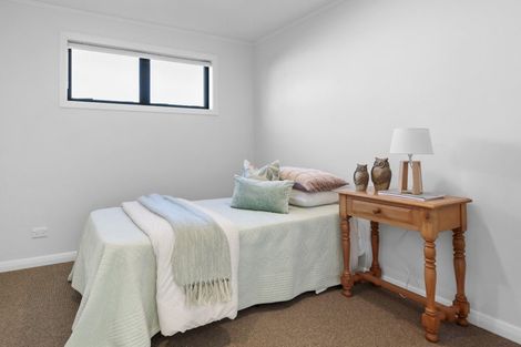 Photo of property in 42 Tahuna Minhinnick Drive, Glenbrook, Waiuku, 2681