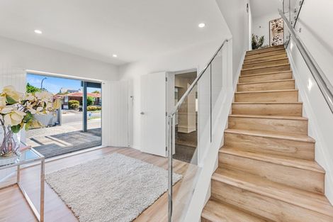 Photo of property in 23 Galsworthy Place, Bucklands Beach, Auckland, 2014