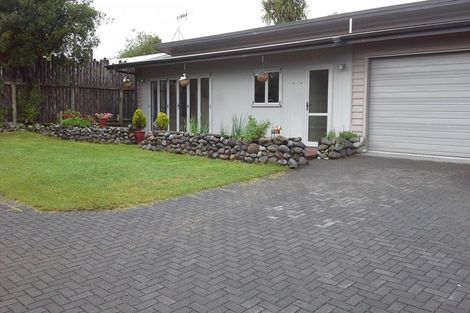Photo of property in 2/18 Frederick Street, Two Mile Bay, Taupo, 3330