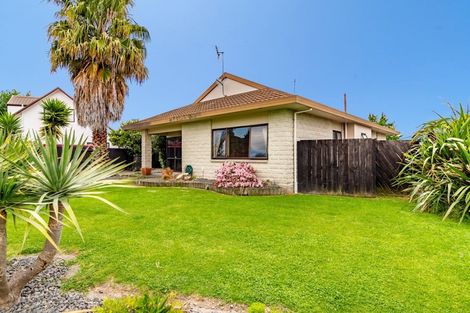 Photo of property in 50 Whiting Crescent, Greenmeadows, Napier, 4112