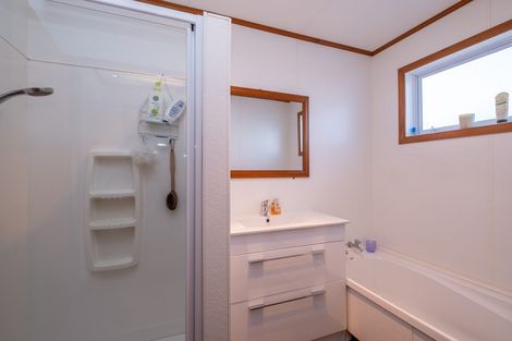 Photo of property in 86 Broadway, Stratford, 4332