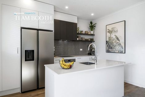 Photo of property in 8/1 Genevieve Lane, Hobsonville, Auckland, 0616